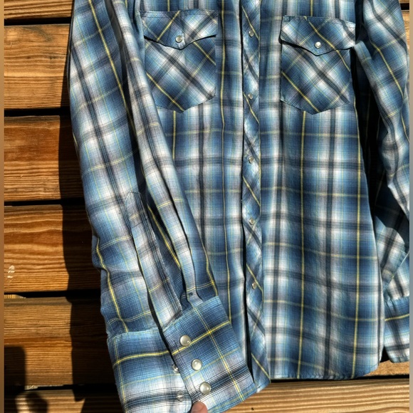 Wrangler Pearl Snap Button up Long Sleeve Plaid shirt Western style Men’s L - Picture 3 of 4